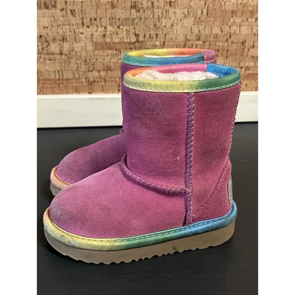 UGG Classic Short II‎ Rainbow Girls Suede Winter Boot Pink Azalea Toddler Size 6